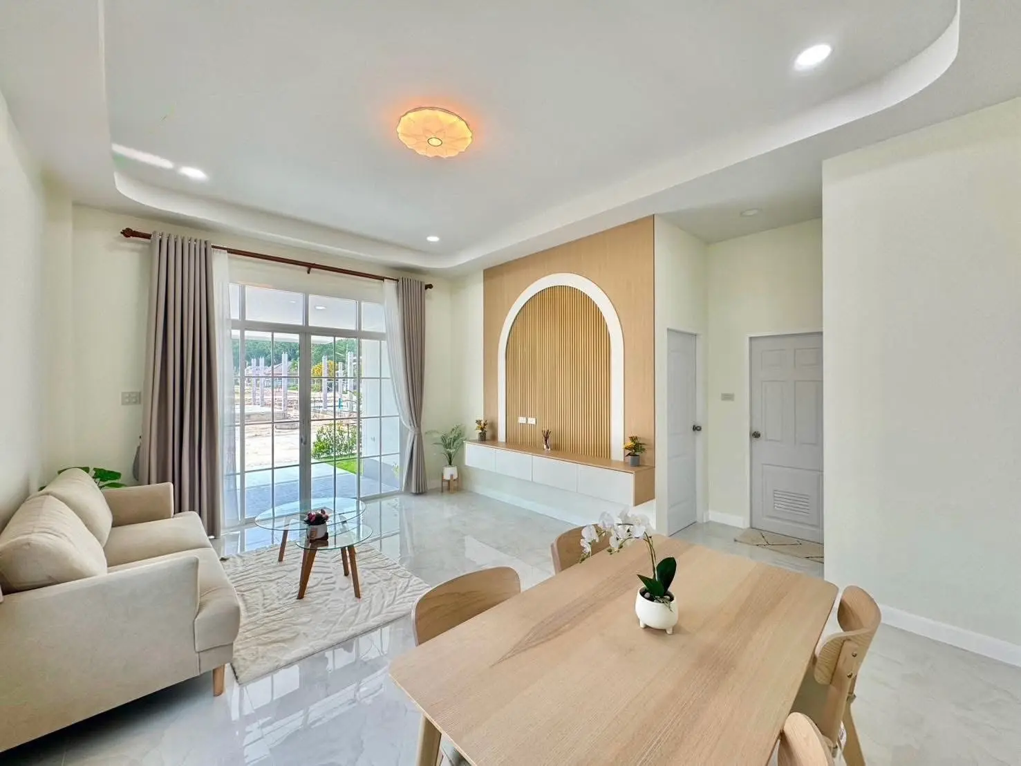โครงการ Lake Hill Village