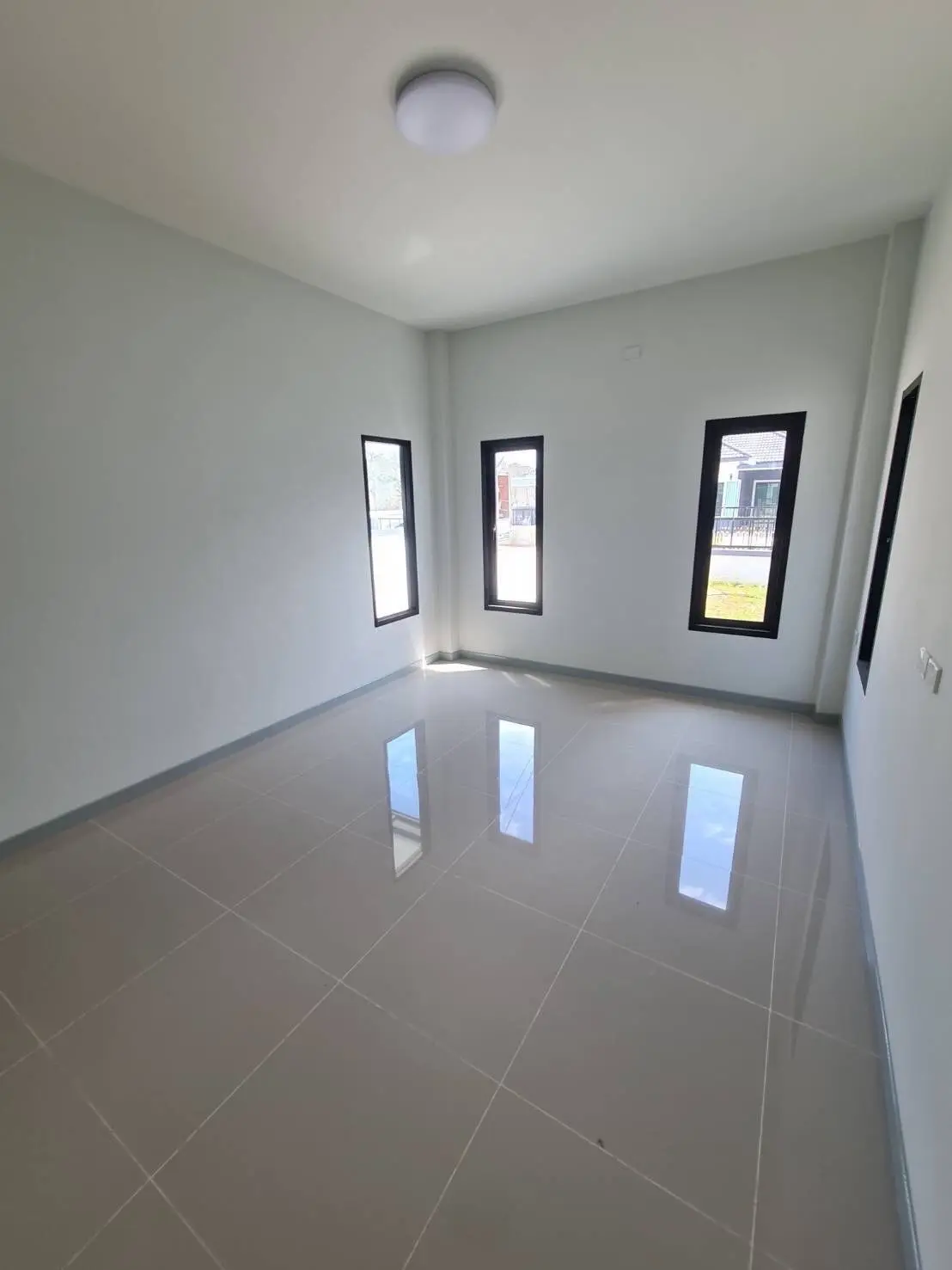 โครงการพี่หมวย