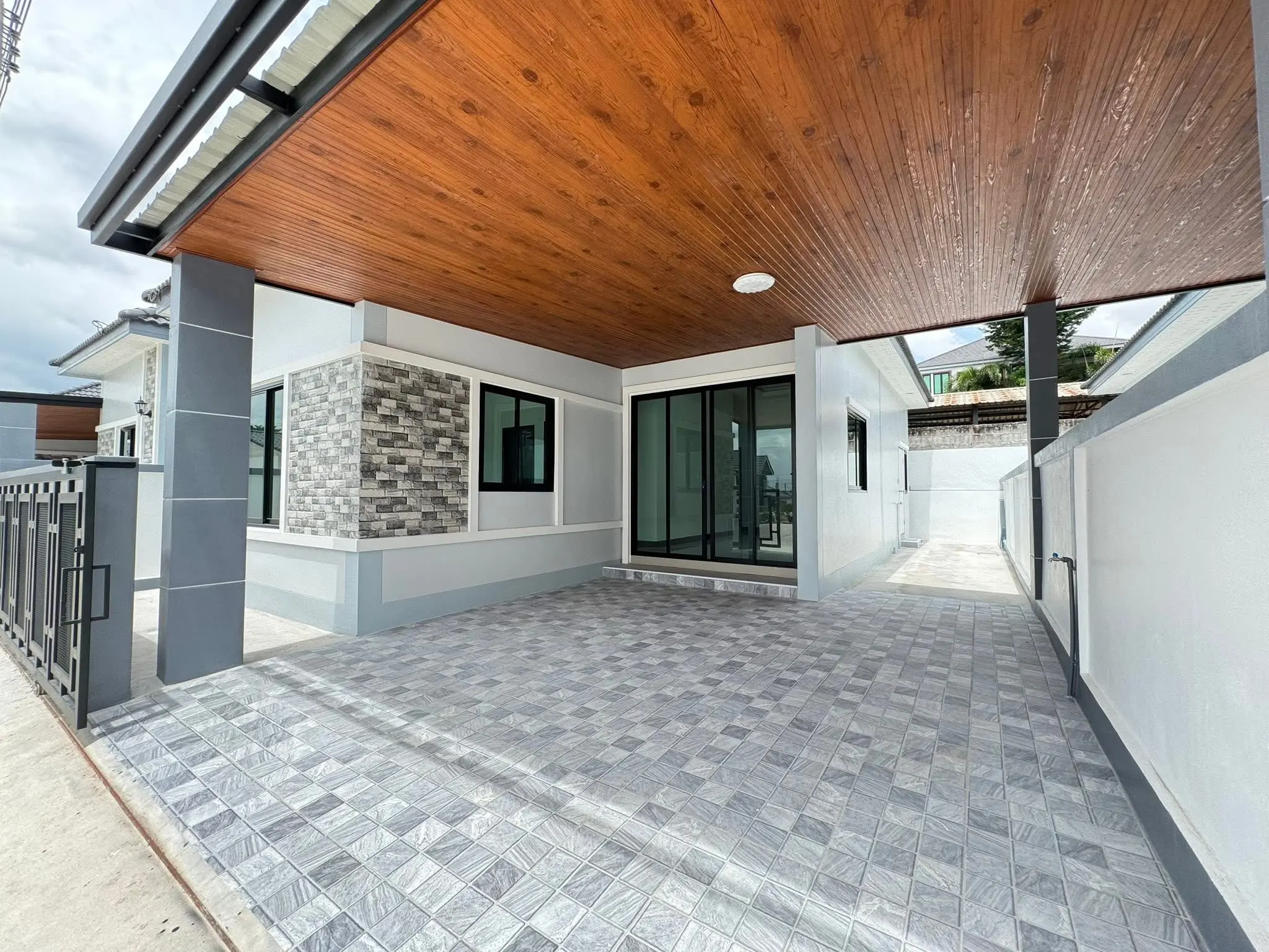 โครงการเจ๊เล็ก