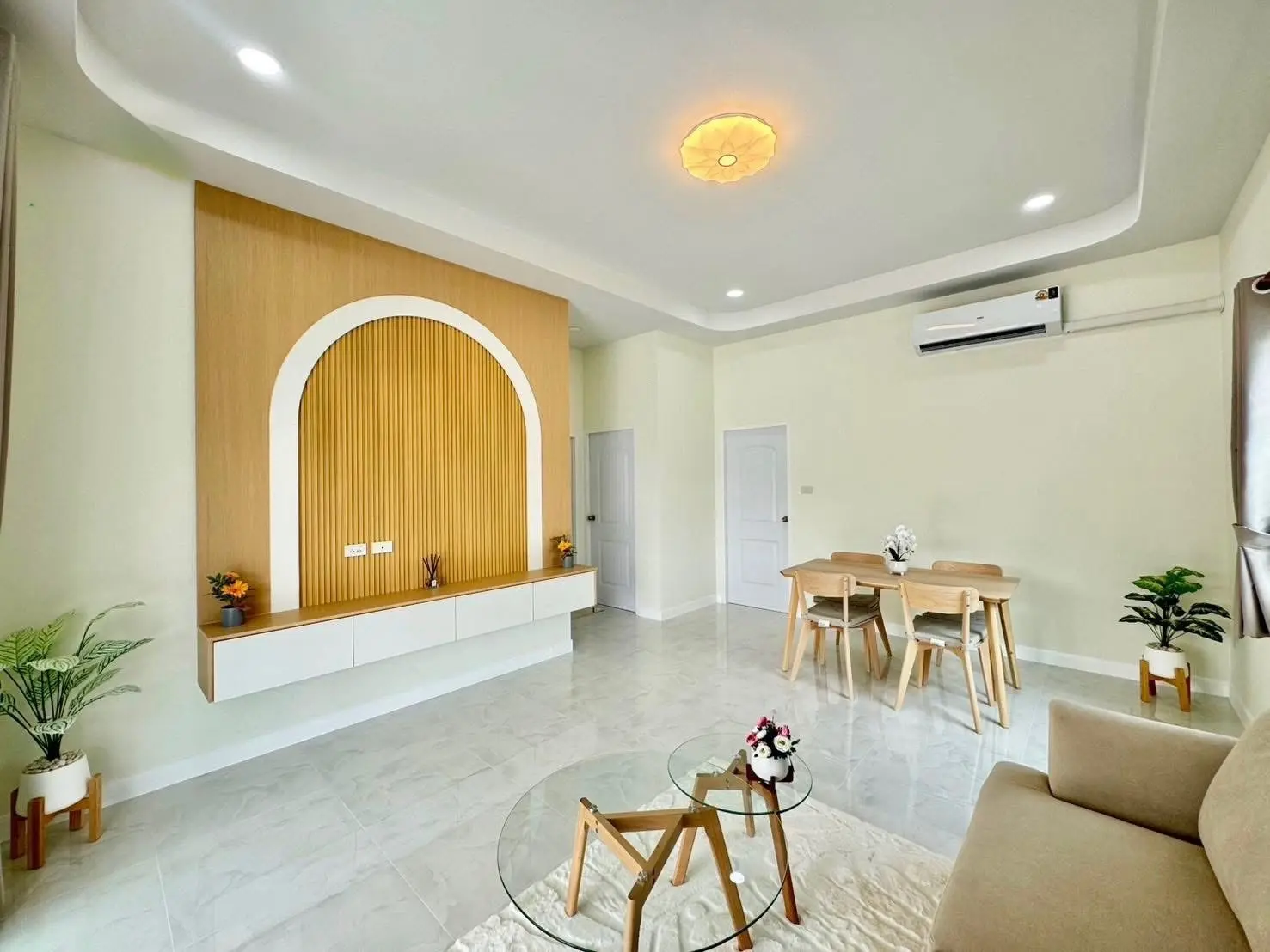 โครงการ Lake Hill Village