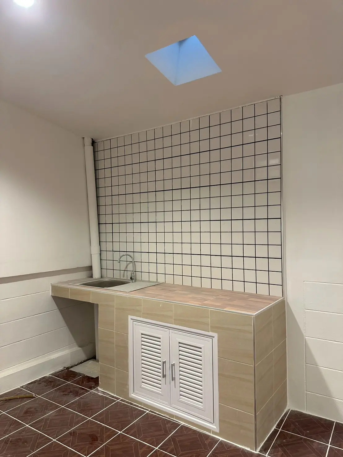 ทาวน์โฮม. #กรอกยายชา #เนินพระ