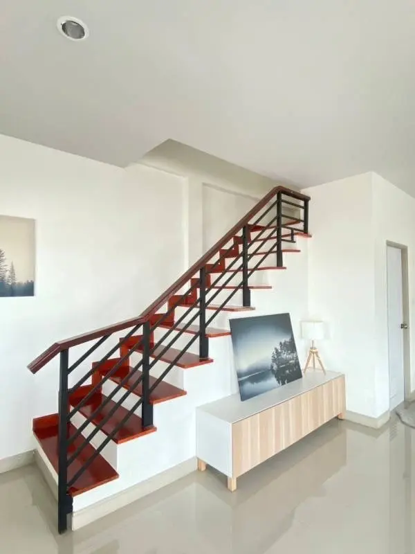 โครงการศศิธร 28