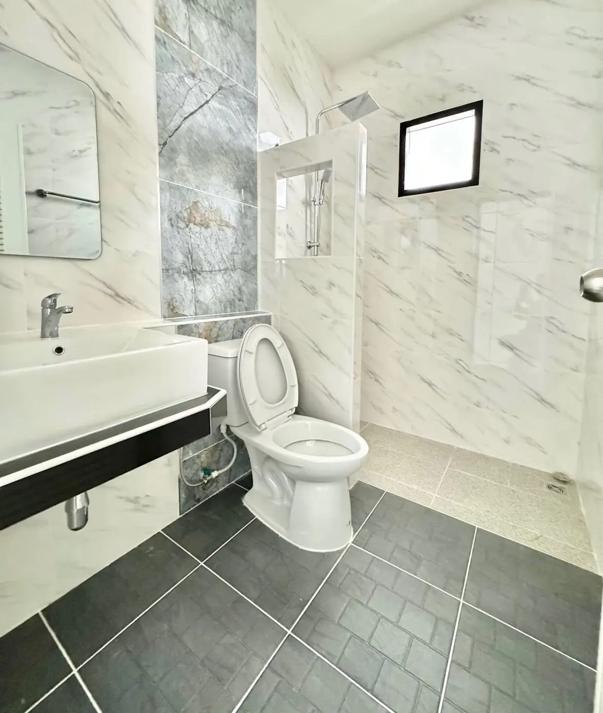 โครงการมั่งมีศรีสุข ป๋ากู้