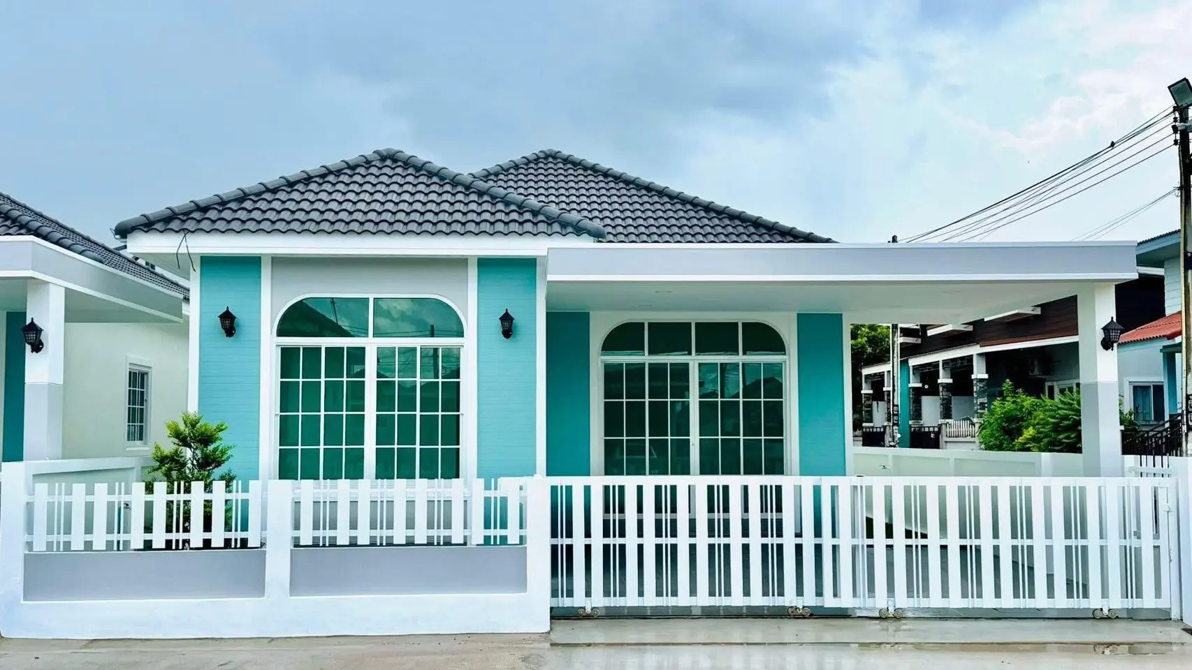 โครงการ Lake Hill Village