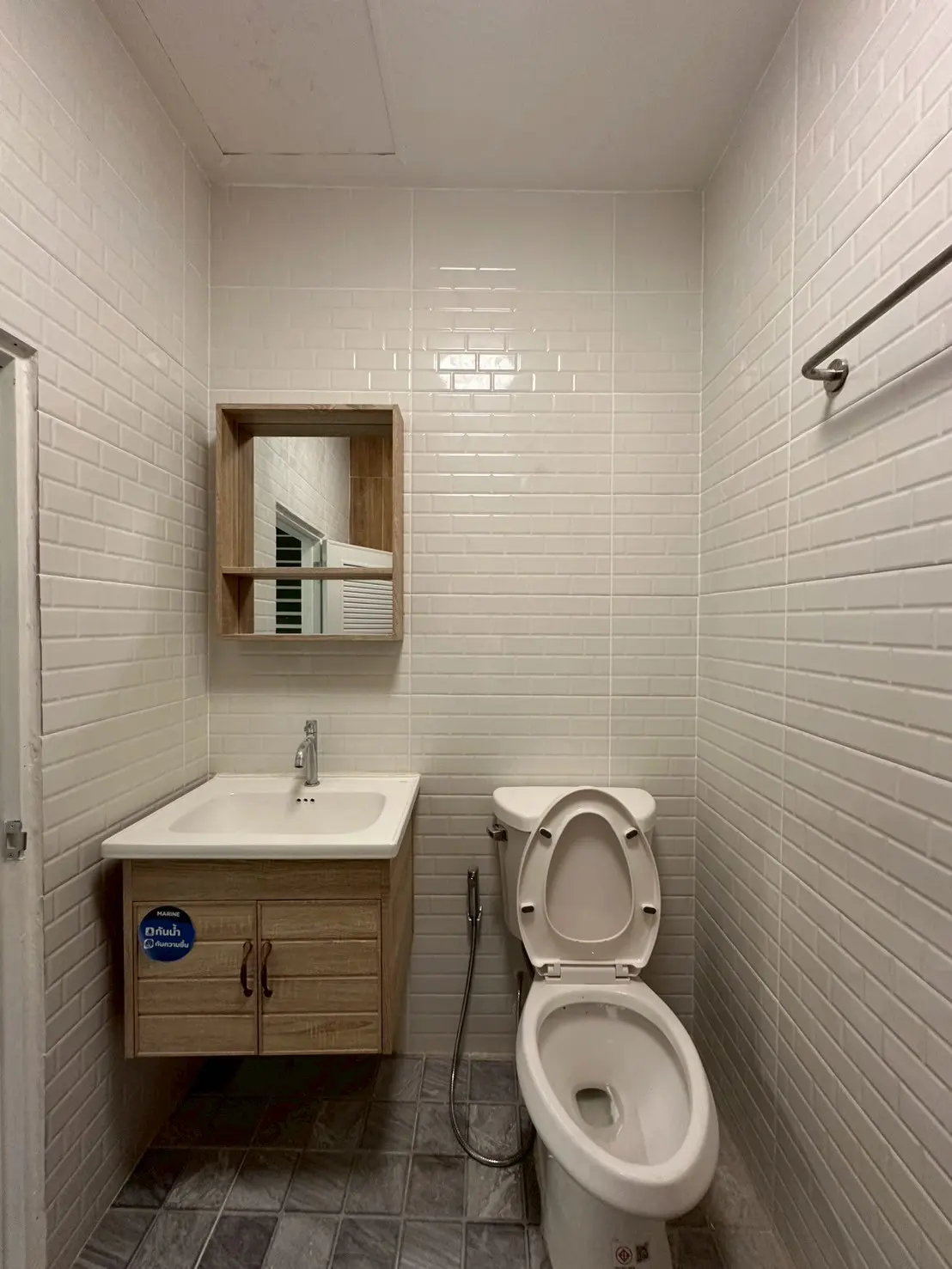 ทาวน์โฮม. #กรอกยายชา #เนินพระ