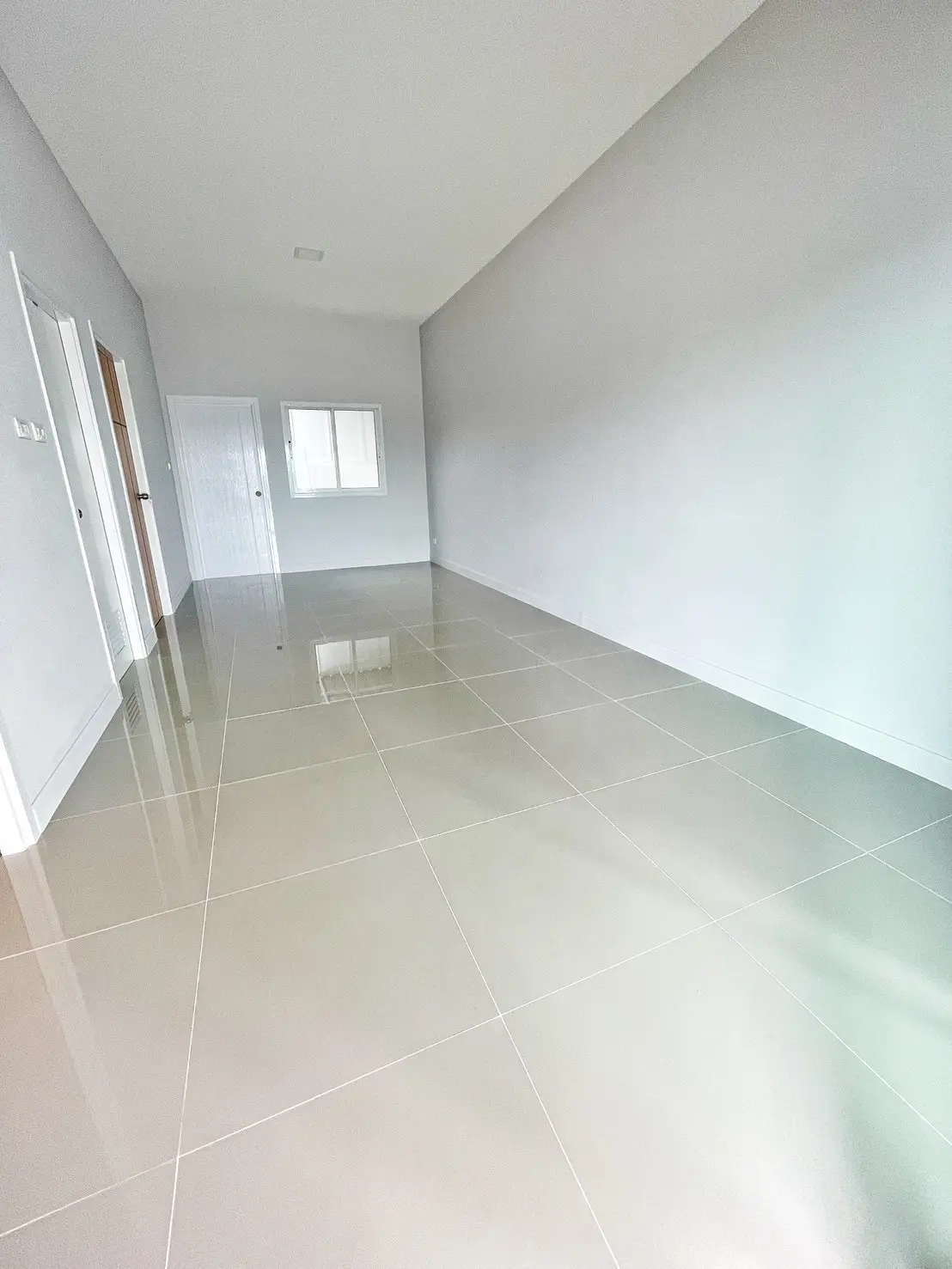 โครงการยูมีสุข วิลเลจ นิคมพัฒนา