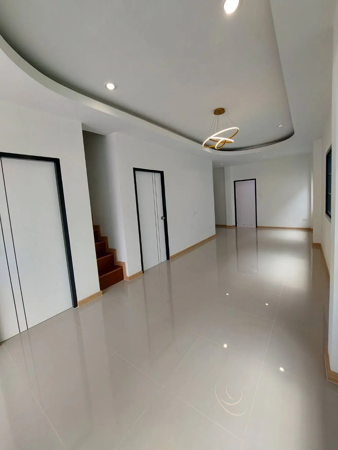 บ้านแฝด 2 ชั้นแม่น้ำคู้ซอย 2