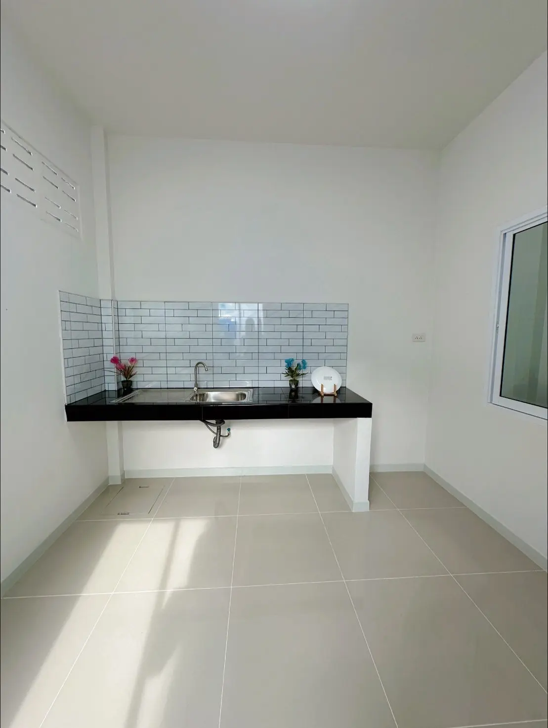 โครงการอีสเทิร์นแลนด์  ซิตี้12