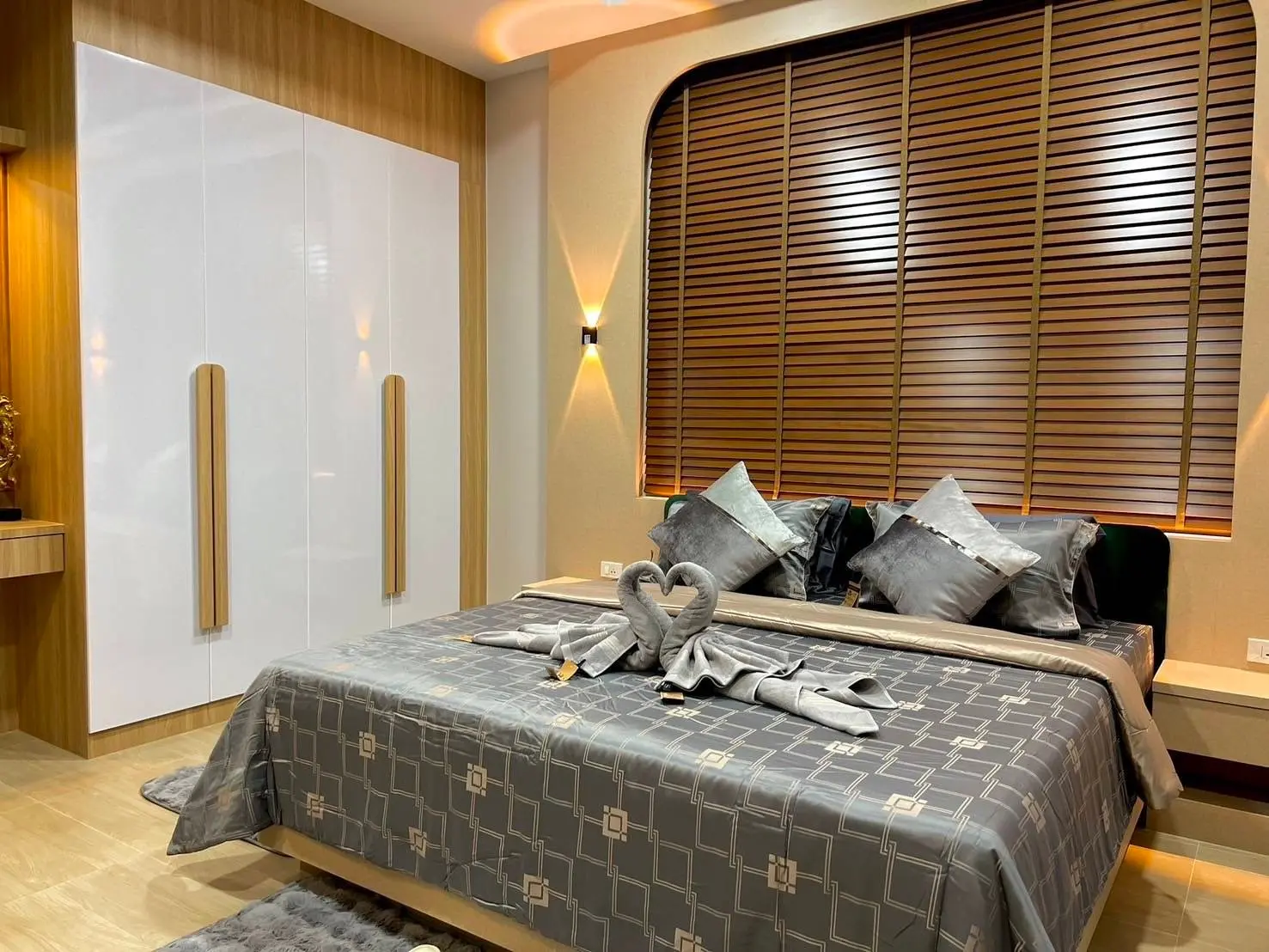 โครงการจักรวาลแลนด์