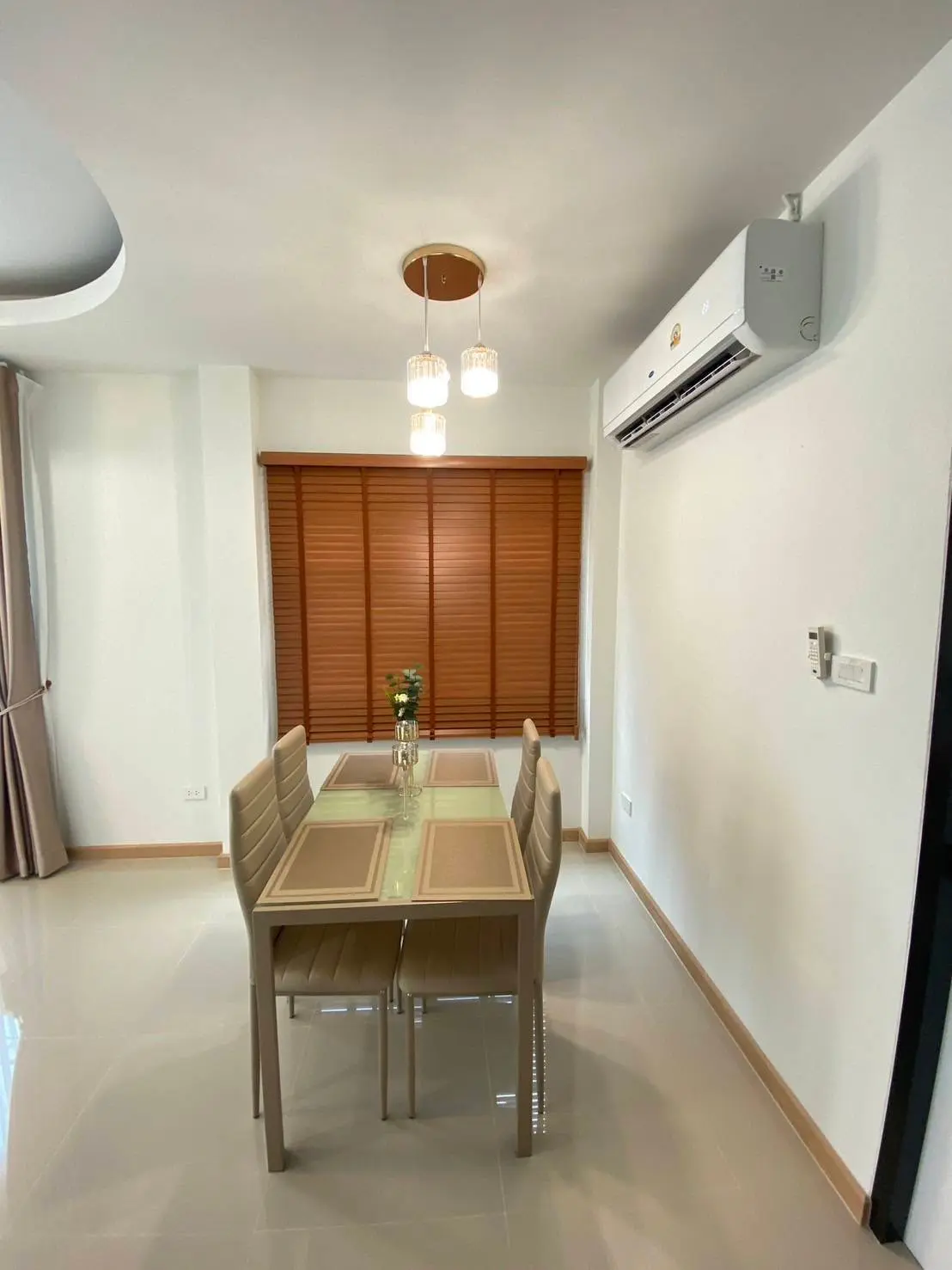 บ้านแฝด 2 ชั้นแม่น้ำคู้ซอย 2