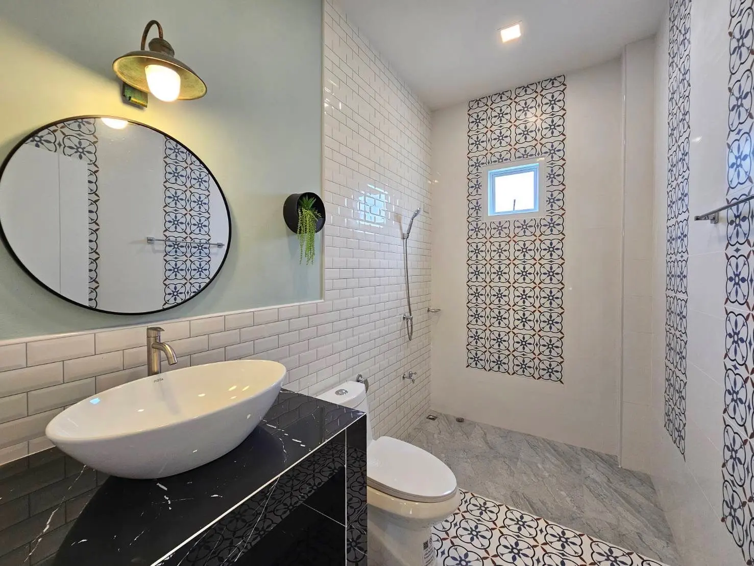 โครงการเรือนแก้ว