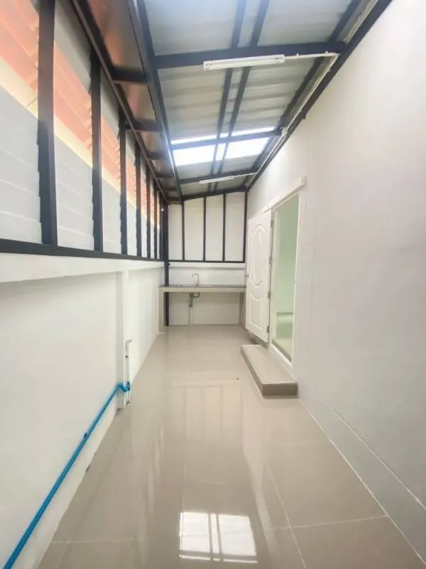 โครงการศศิธร 28